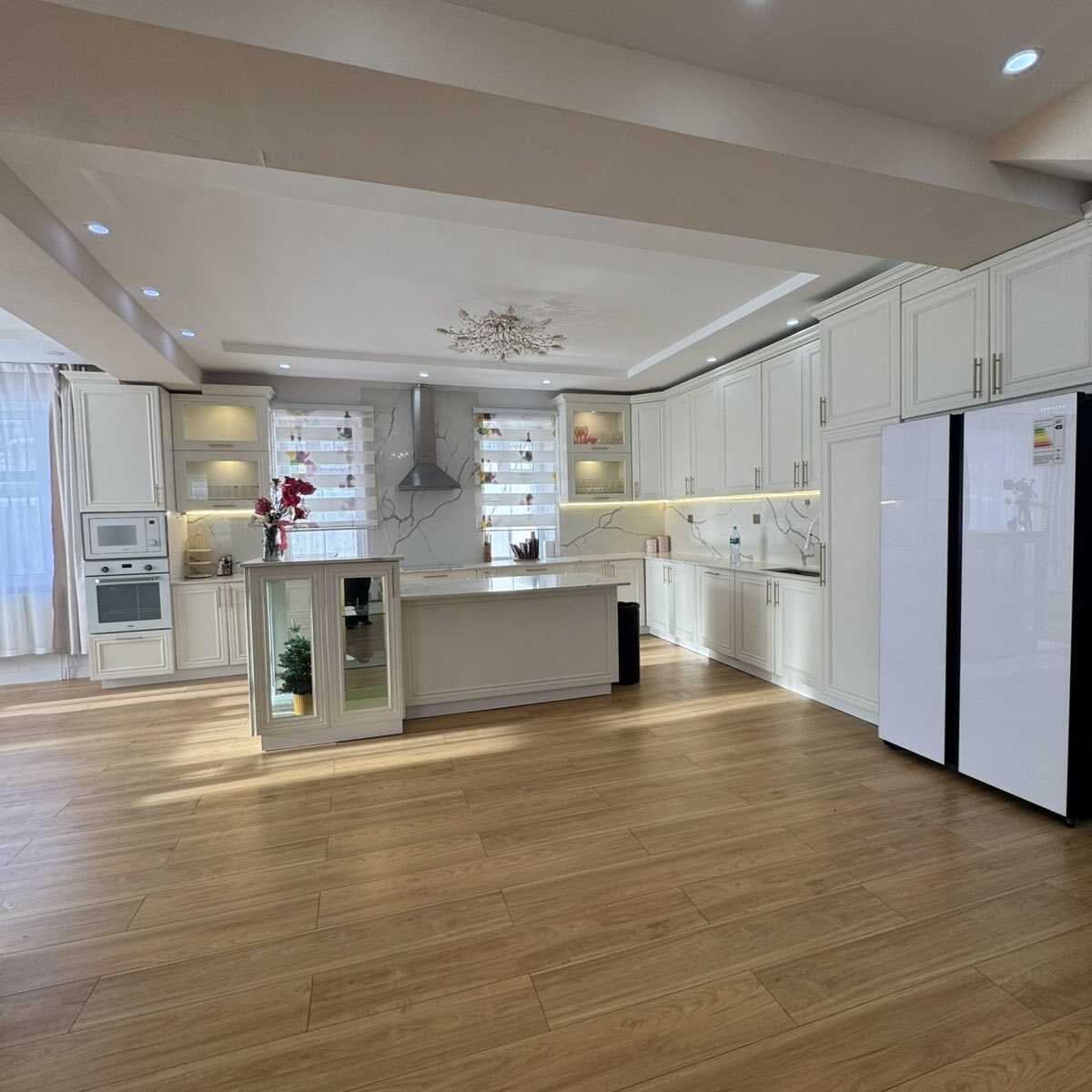 fully equipped kitchen, house for long stay Mongolia, family rental house